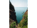 Drop offs to Fundy Bay on the trail to Cape Split